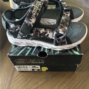 Skechers S-Lights Kids, Thermo Flash Heat Tide Grey Sandals Size:2 #400077/BKGY